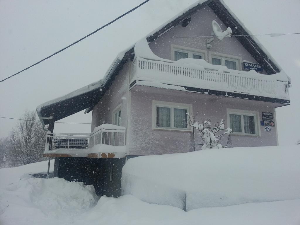 Apartments Nena สโมลยานัซ ภายนอก รูปภาพ